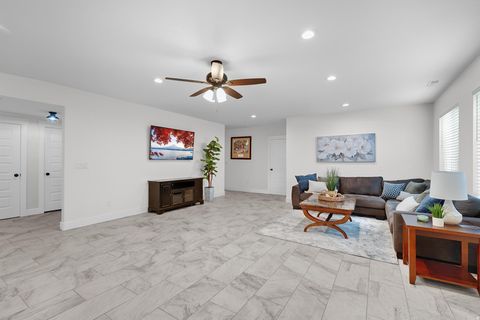 Tiny photo for 3727 S LARKSPUR CIR, Saratoga Springs, UT 84045 (MLS # 2130606)
