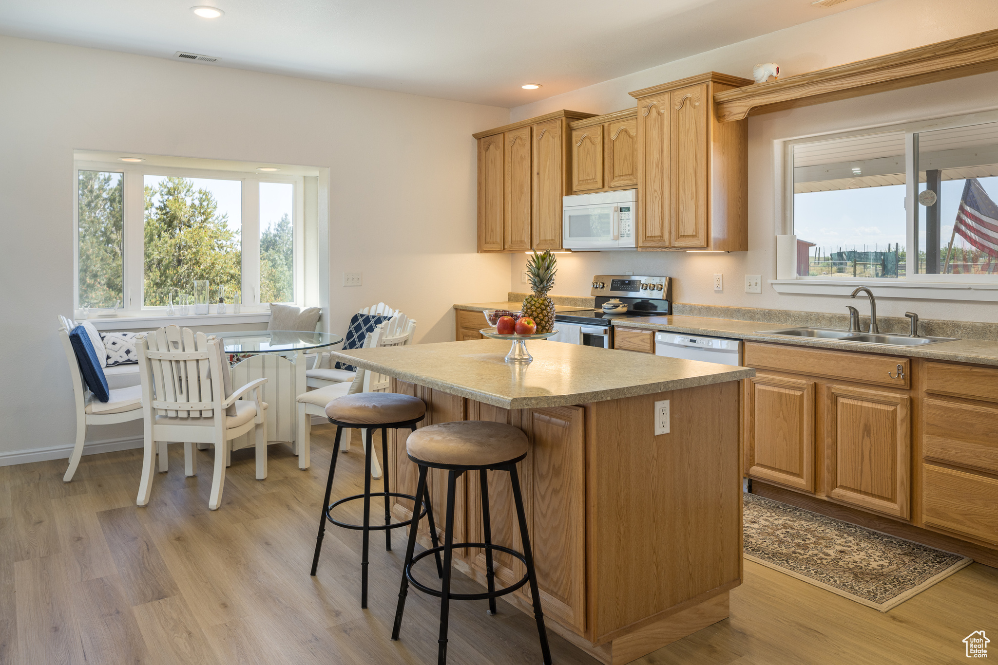 ELK MEADOWS - Residential