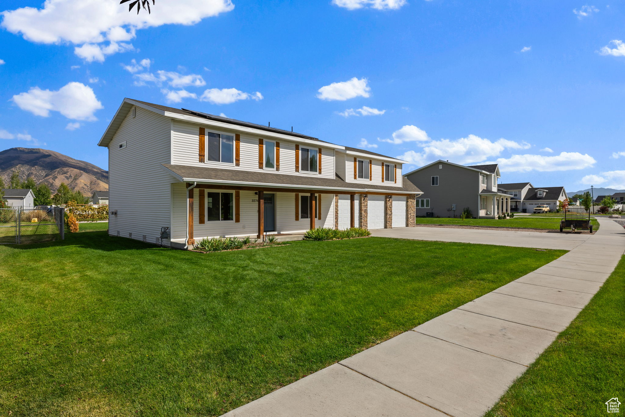 FOXBORROUGH ESTATES PHASE 1 - Residential