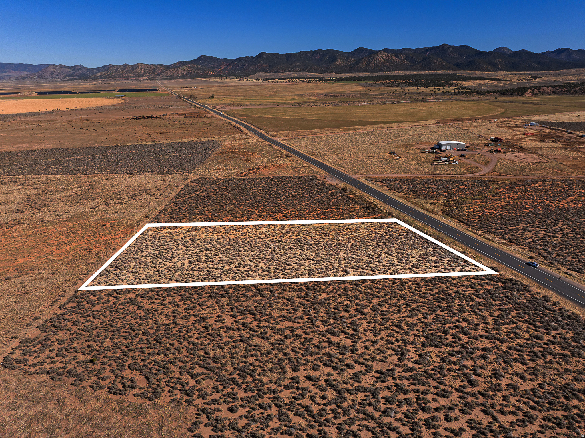 ENTERPRISE RANCHOS - Land