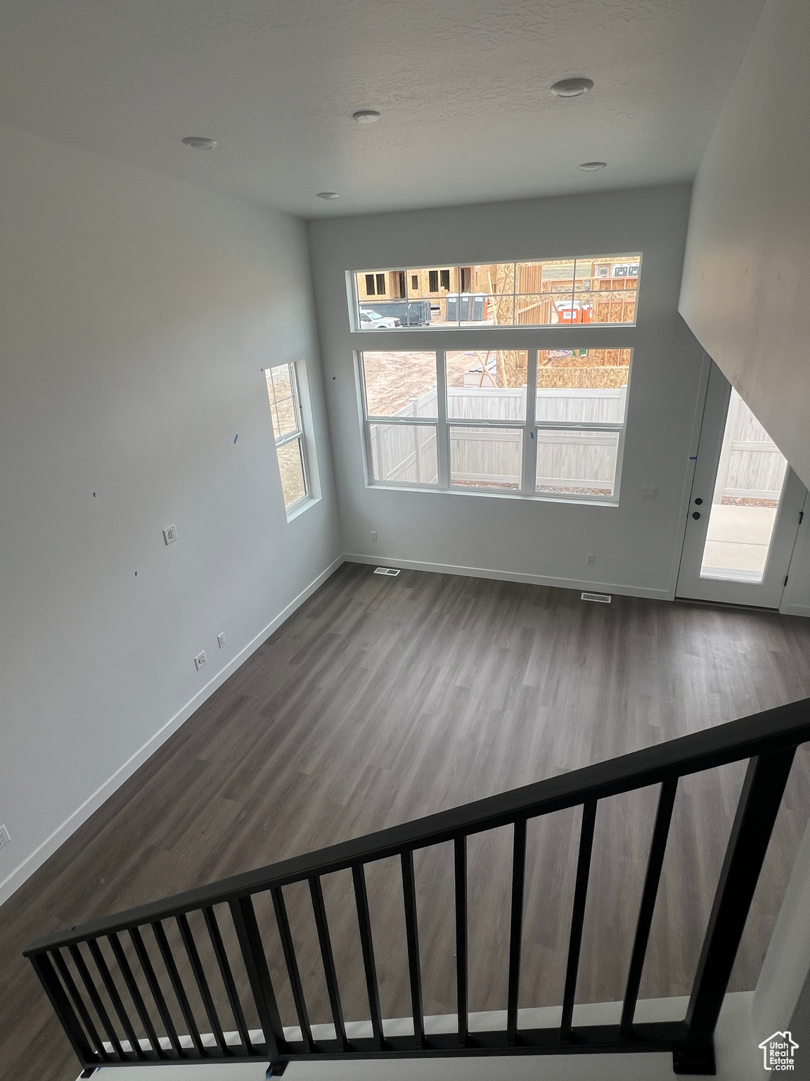 FIREFLY - Residential