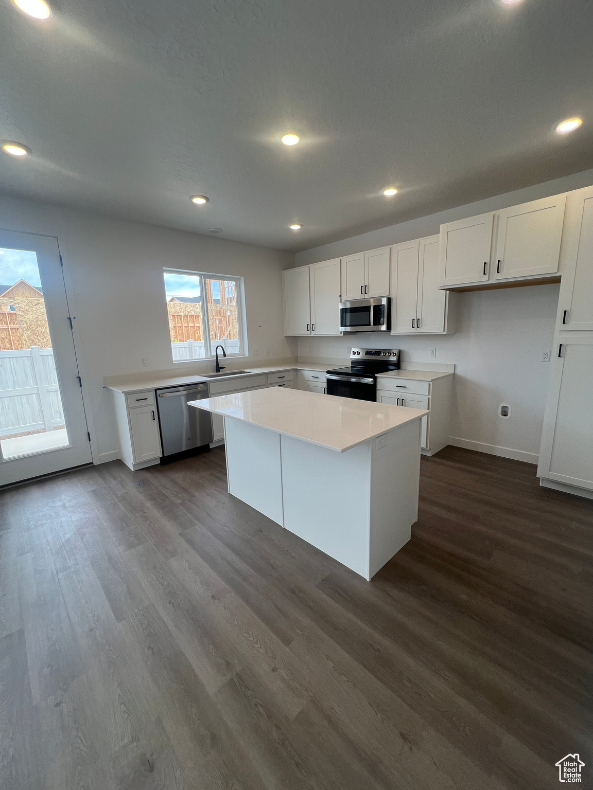 FIREFLY - Residential