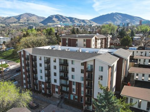 Condo For Sale - 1032 E 400 #406 B<br/> Salt Lake City, UT 84102