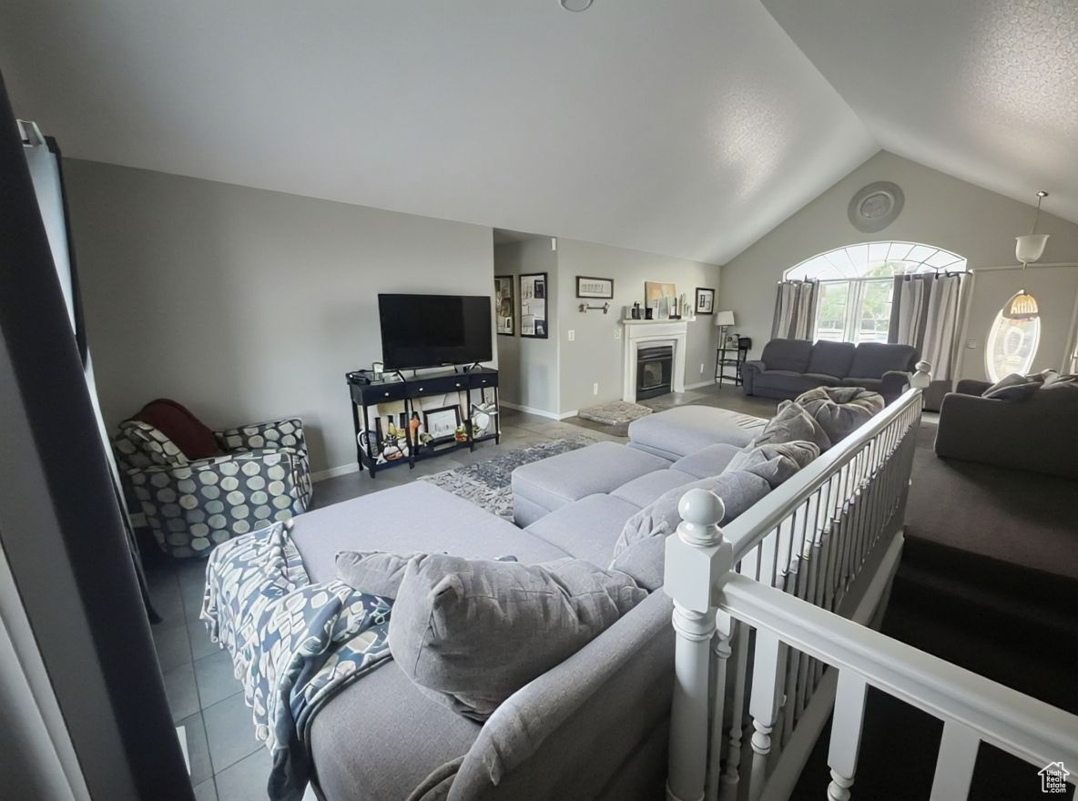 GREENFIELDS DOWNS - Residential