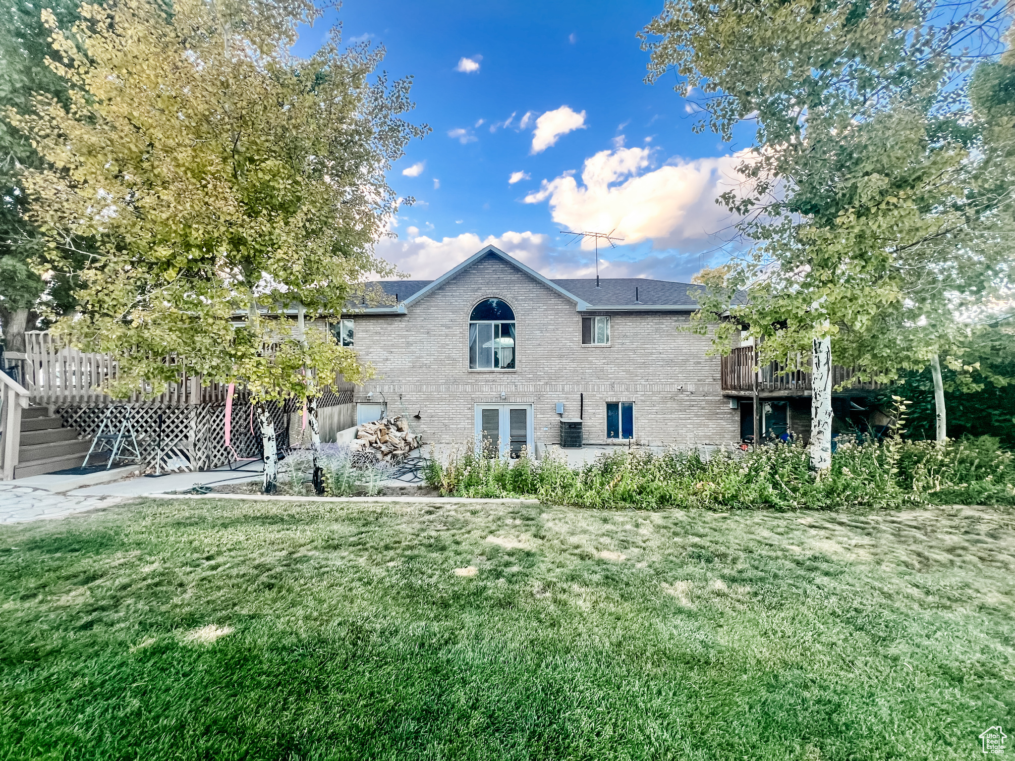 GREENFIELDS DOWNS - Residential