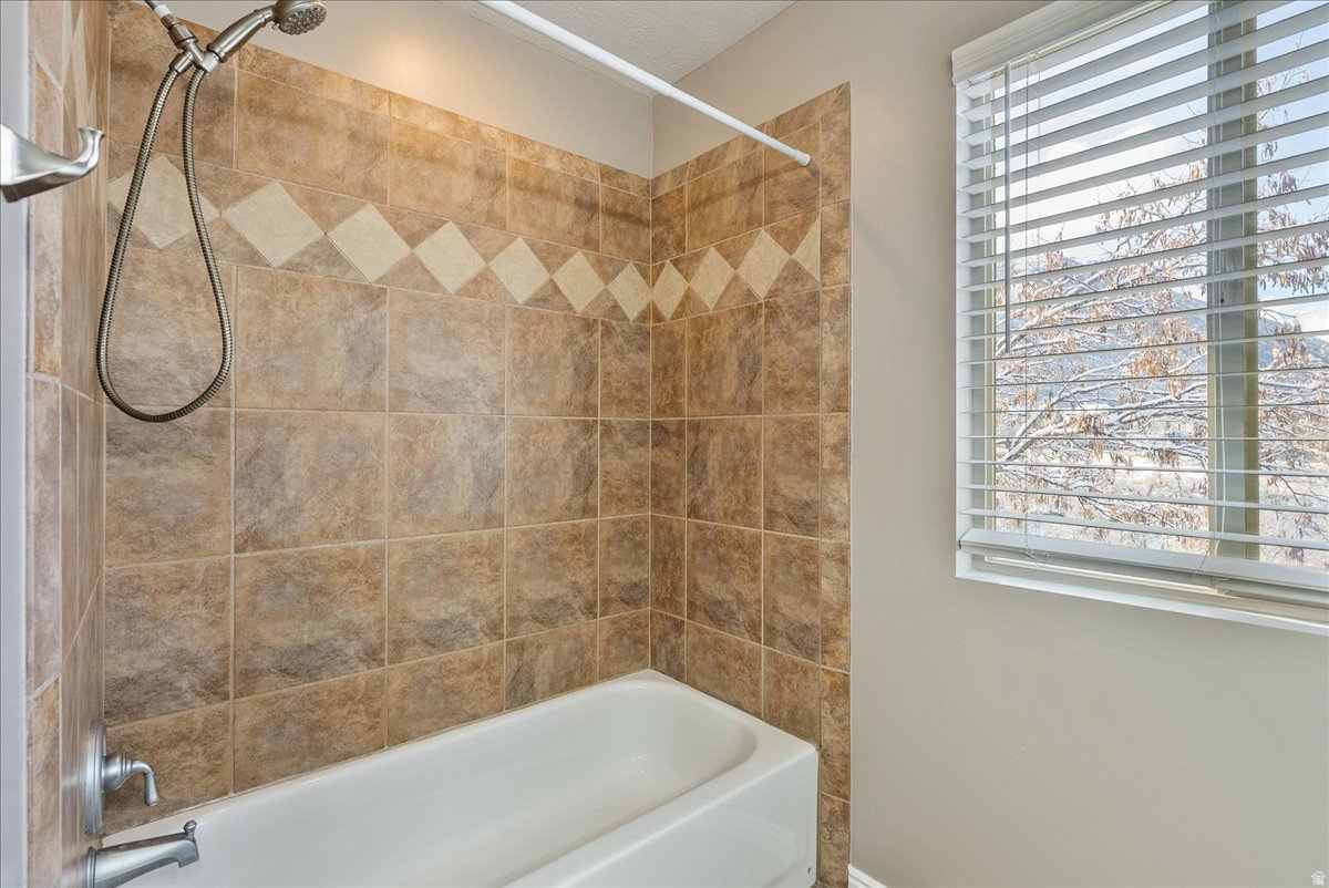 MONTANA VIEW - Residential