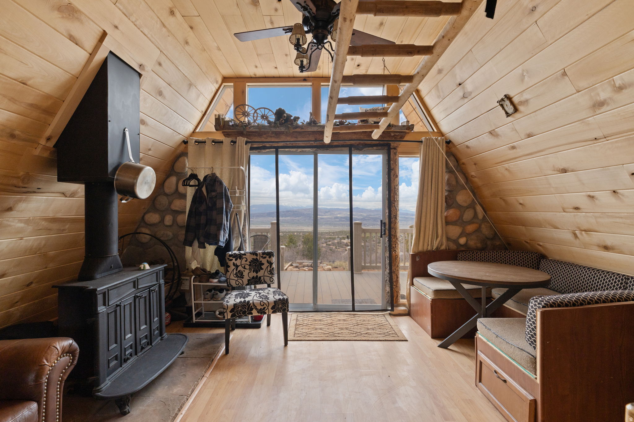 SPRING CITY RANCHERO - Land