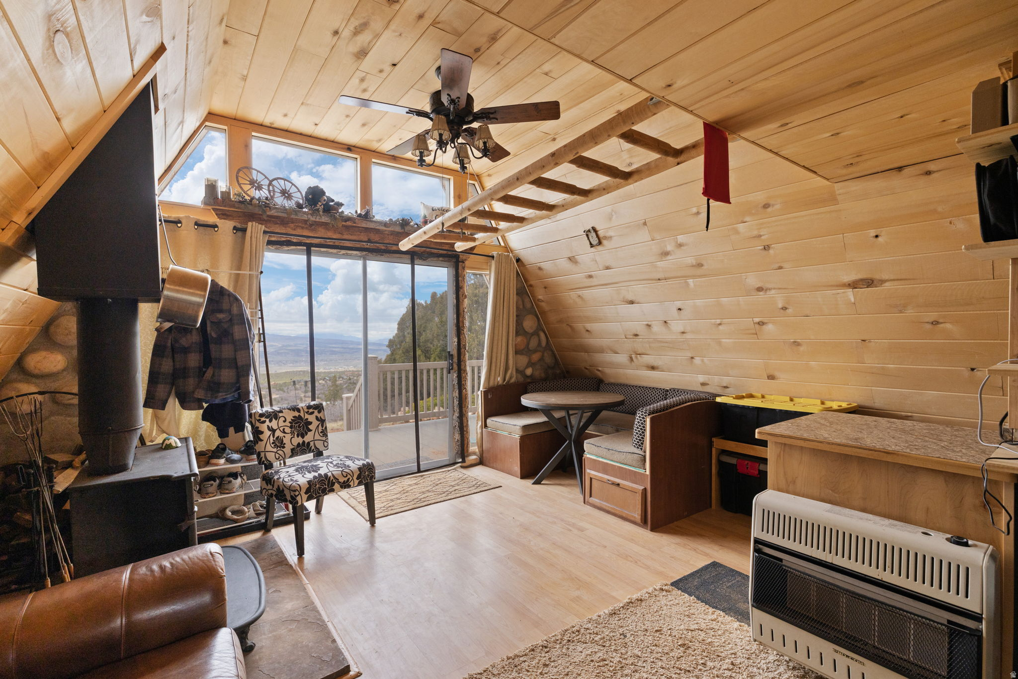 SPRING CITY RANCHERO - Land