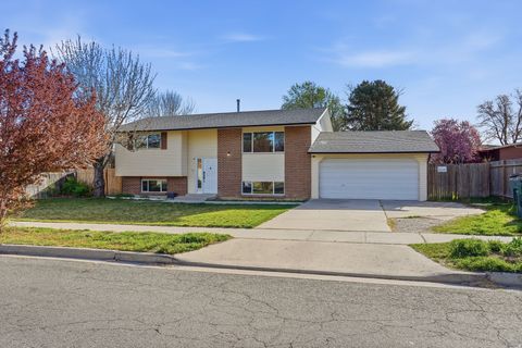 Photo of 3919 S 4755 W, West Valley City, UT 84120 (MLS # 2147189)