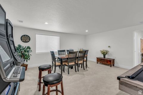 Tiny photo for 447 W JUNE DR, Kaysville, UT 84037 (MLS # 2116559)