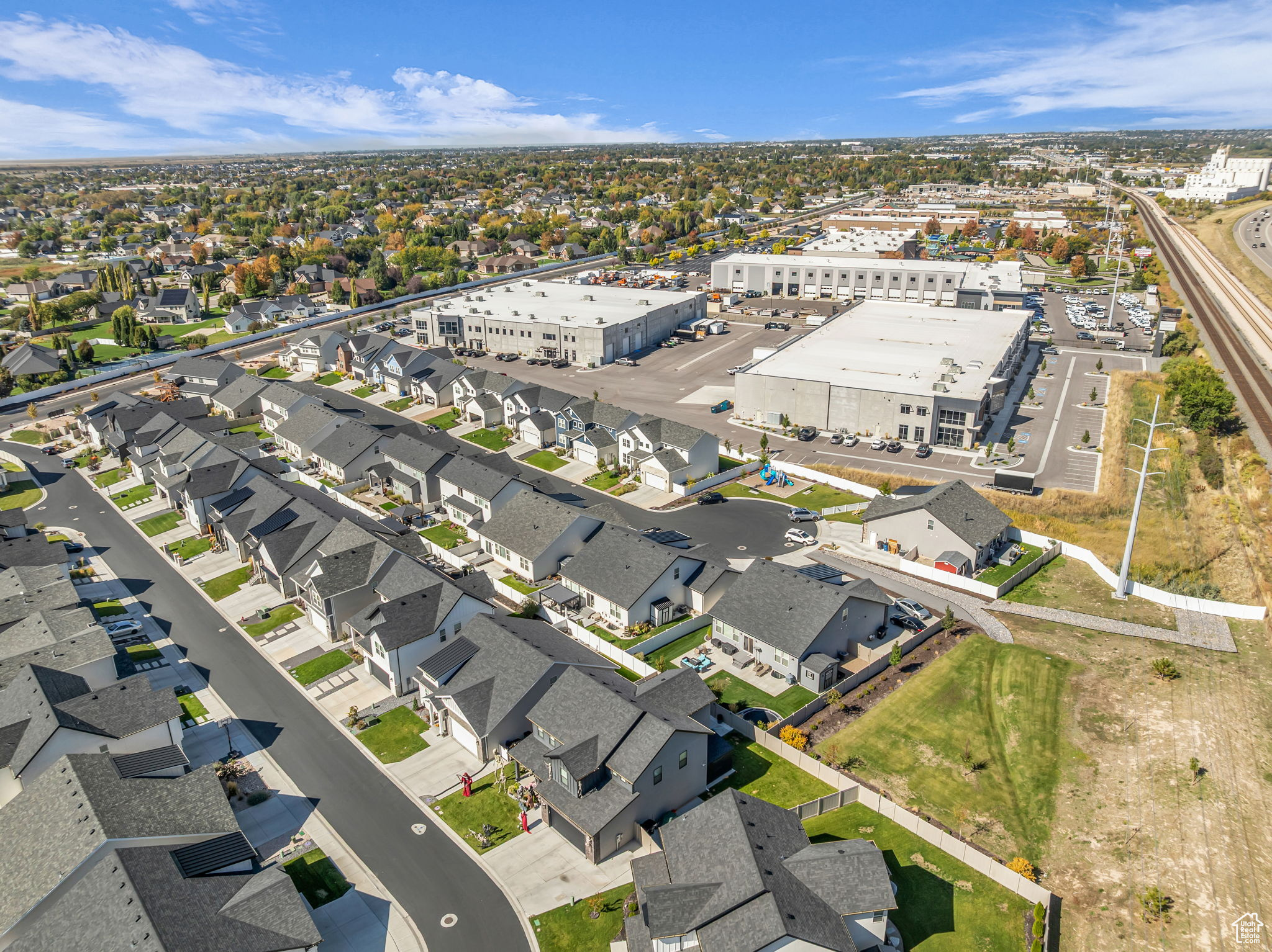 THE PARKWAY - Residential