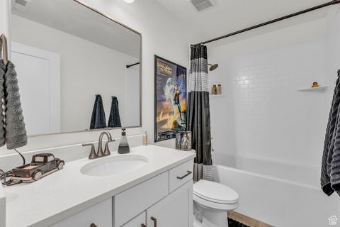 Tiny photo for 447 W JUNE DR, Kaysville, UT 84037 (MLS # 2116559)