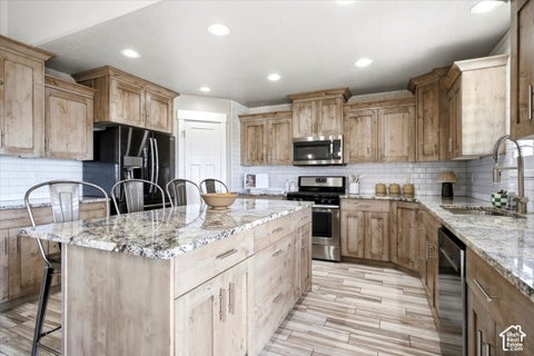 Tiny photo for 507 E 3725 N, North Ogden, UT 84414 (MLS # 2187743)