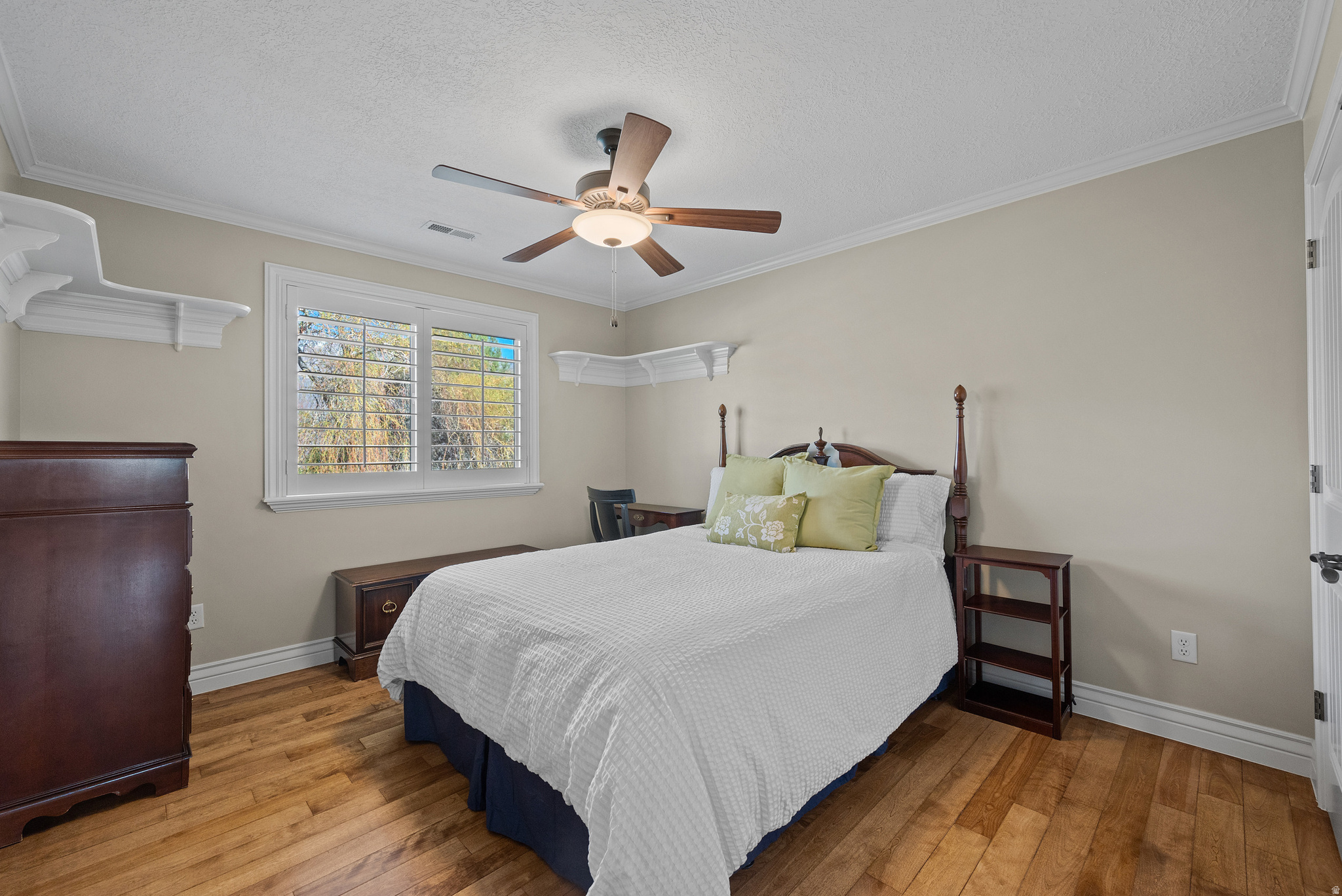 BLESSING ROCK AT BEACON HILL - Residential