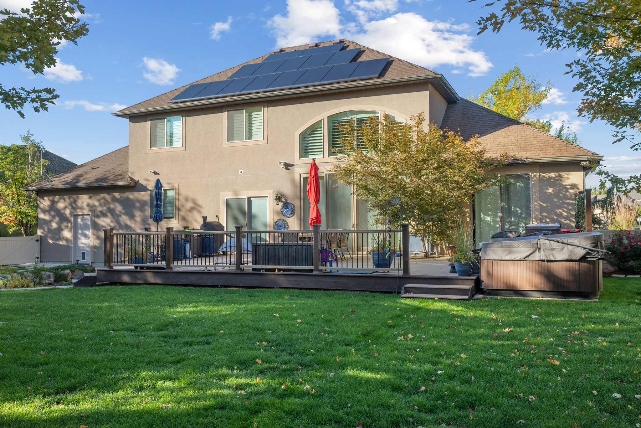 BLESSING ROCK AT BEACON HILL - Residential