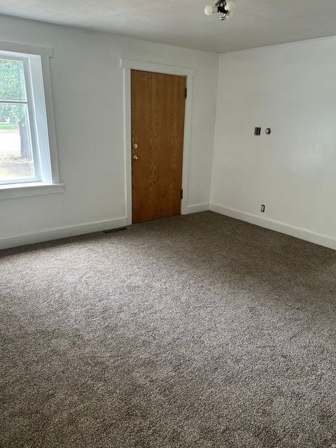Tiny photo for 231 N 100 W, Springville, UT 84663 (MLS # 2133100)