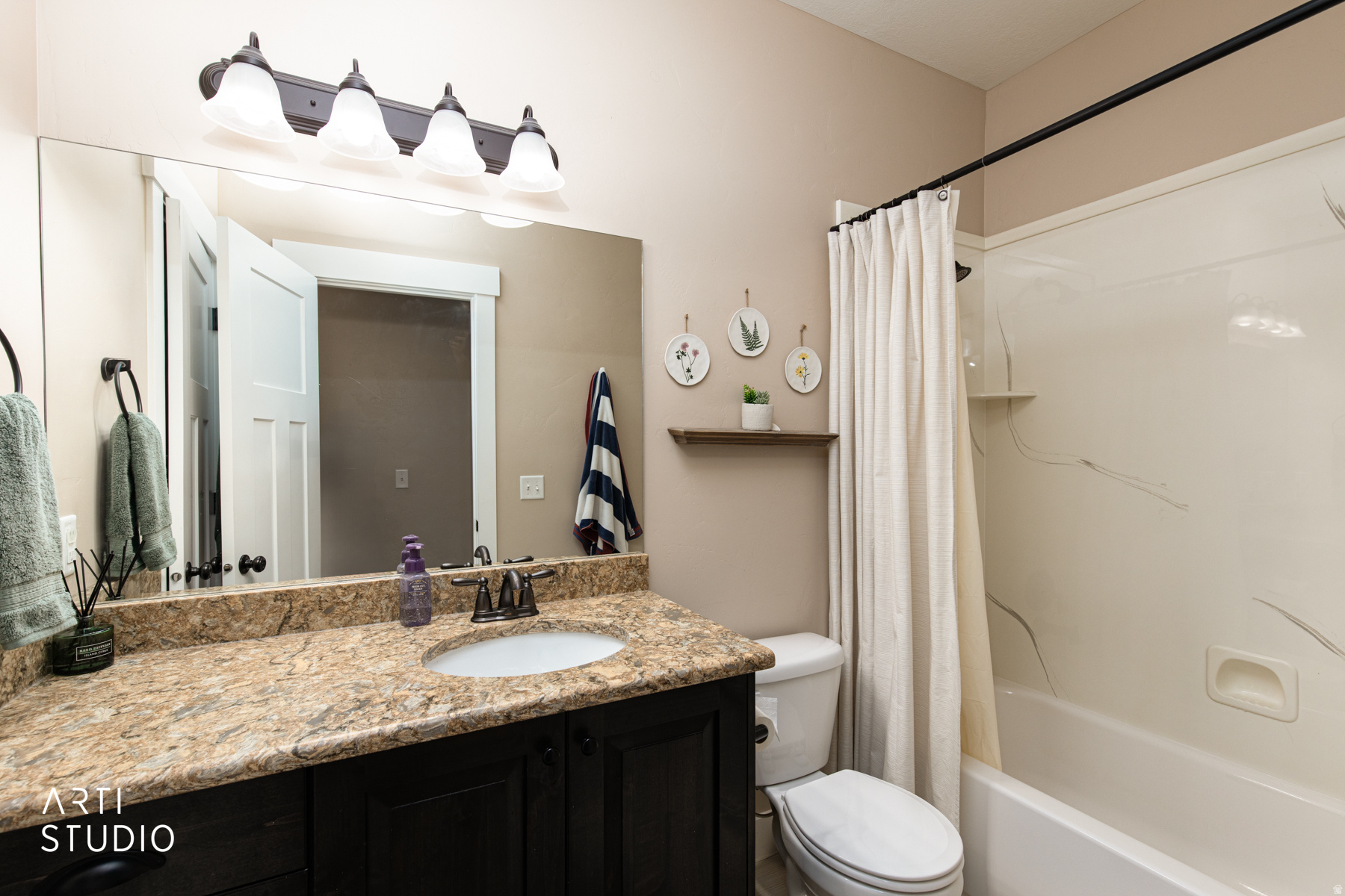 REMUDA COURT PHASE 2 - Residential