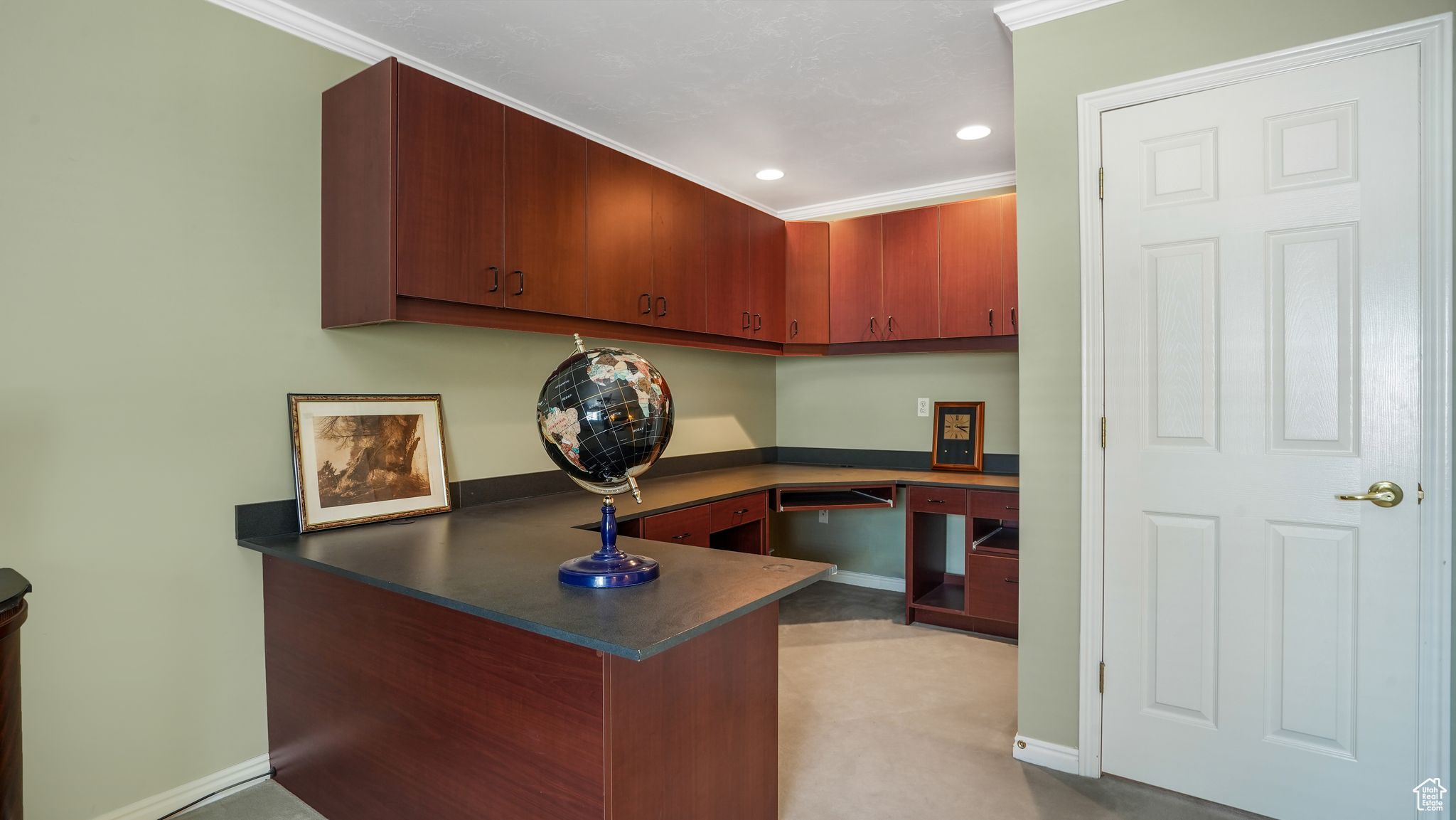 EMERALD HEIGHTS CONDMN - Residential