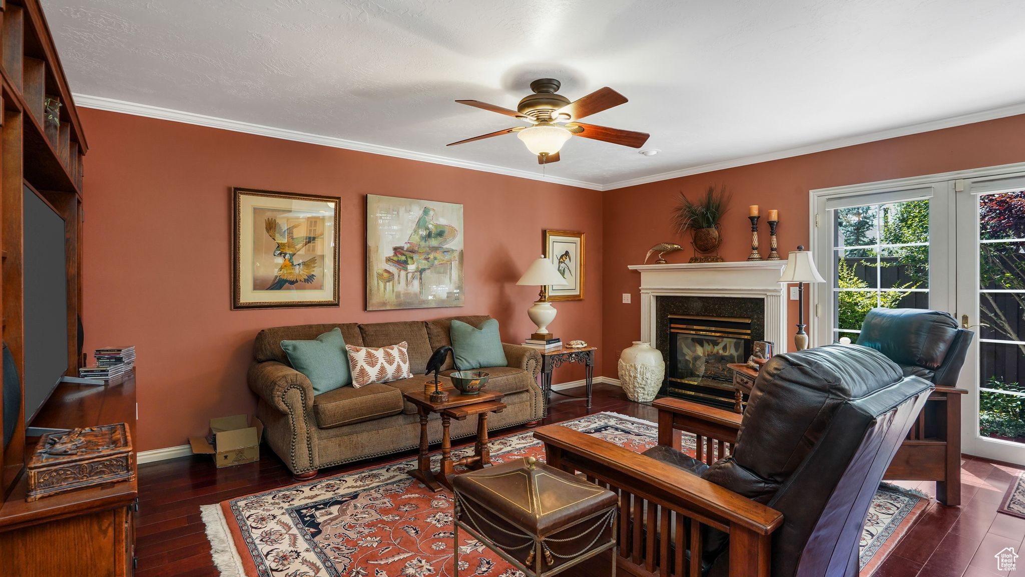 EMERALD HEIGHTS CONDMN - Residential
