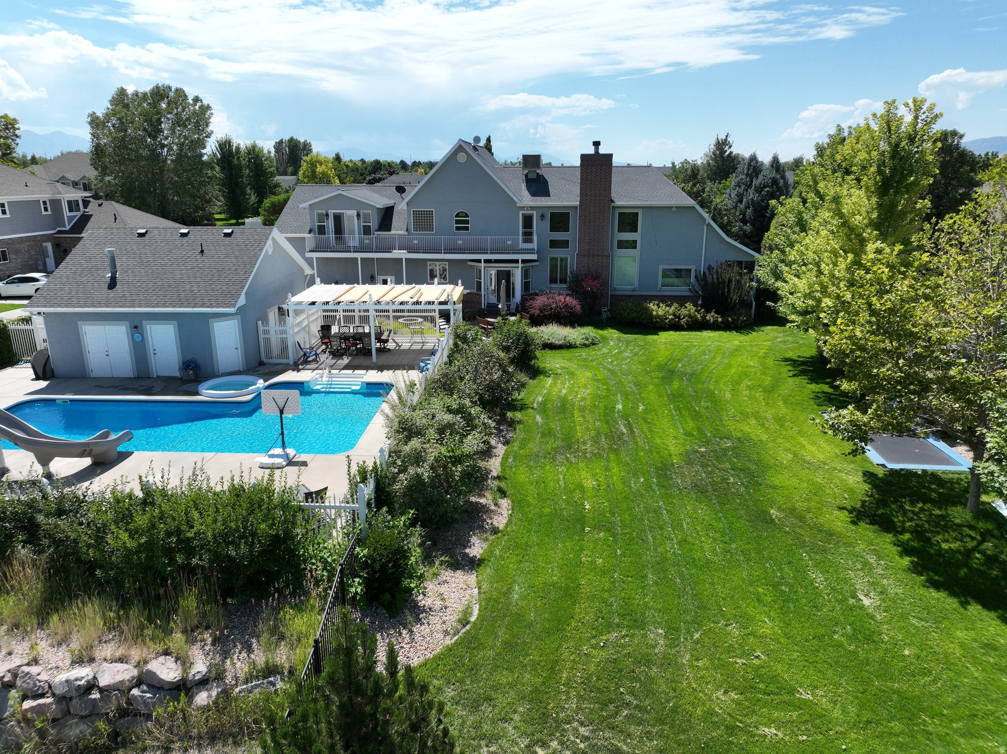 WOLFCREST HOLLOW - Residential