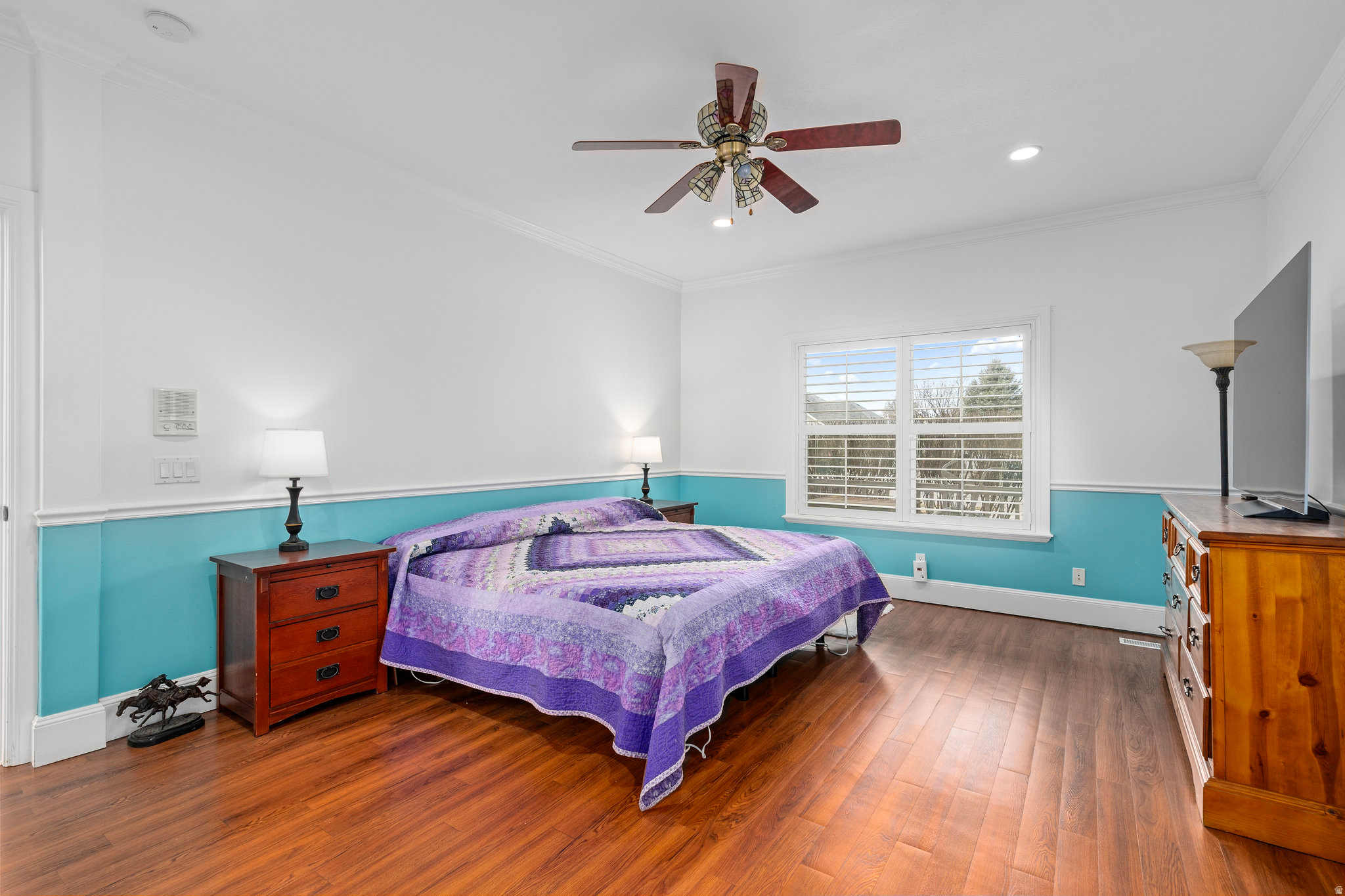 WOLFCREST HOLLOW - Residential