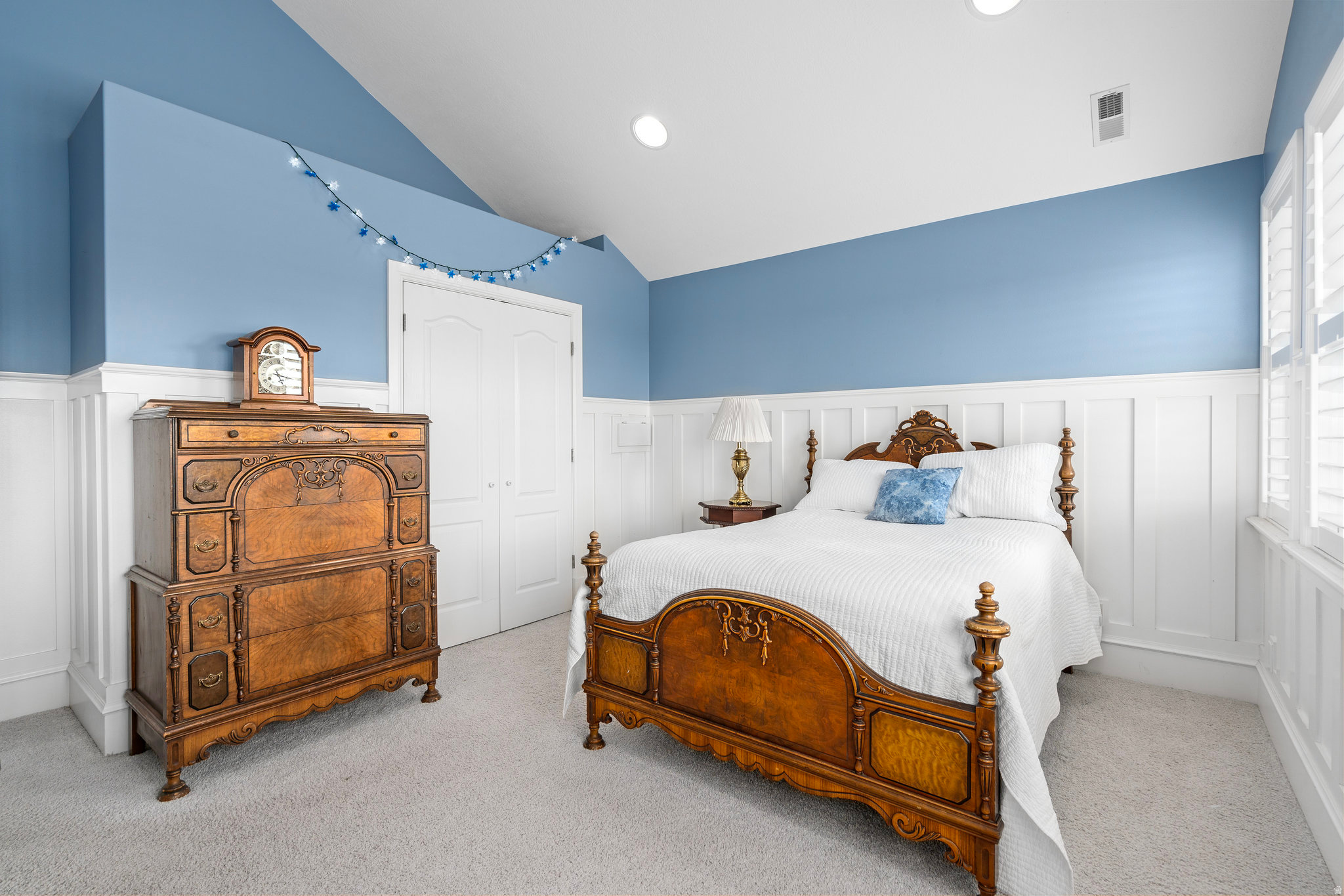 WOLFCREST HOLLOW - Residential