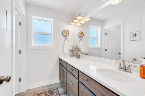 Tiny photo for 224 N 2650 W, Lehi, UT 84043 (MLS # 2155456)