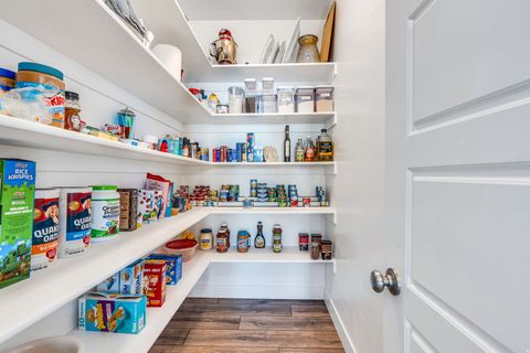 Tiny photo for 224 N 2650 W, Lehi, UT 84043 (MLS # 2155456)