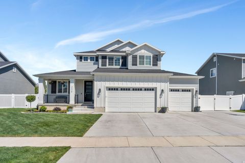 Tiny photo for 224 N 2650 W, Lehi, UT 84043 (MLS # 2155456)