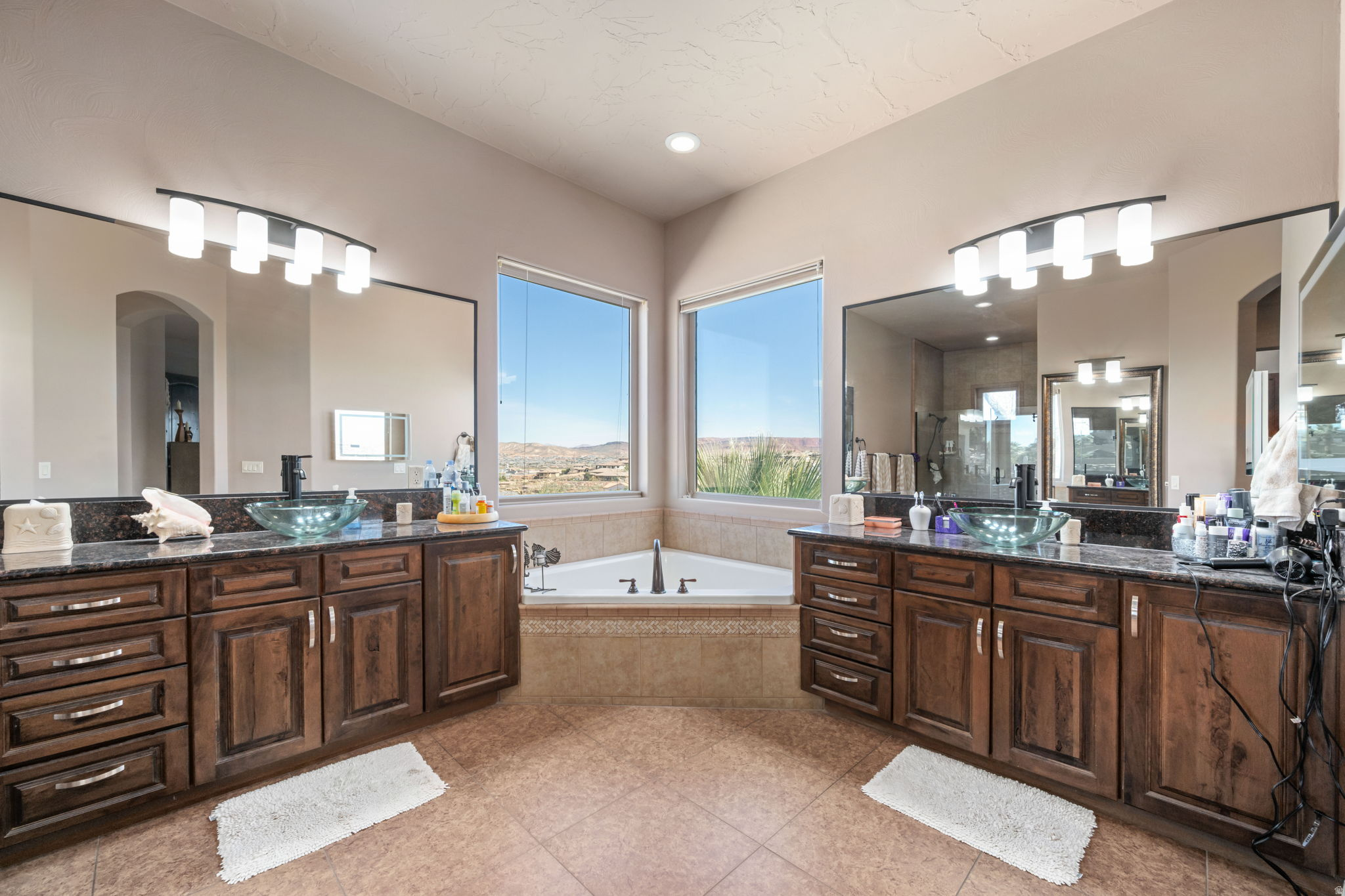 STONE CLIFF 1 - Residential