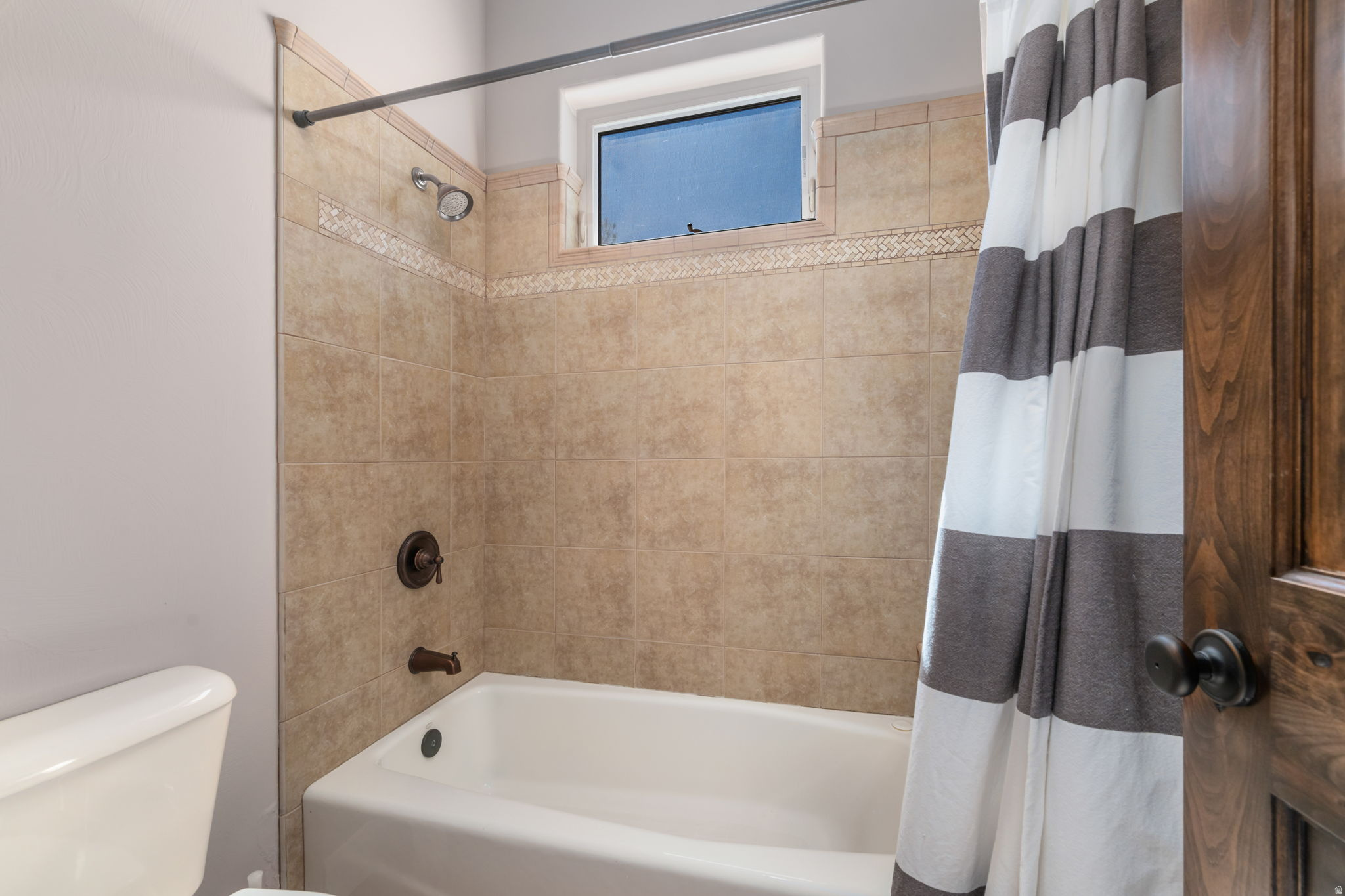 STONE CLIFF 1 - Residential