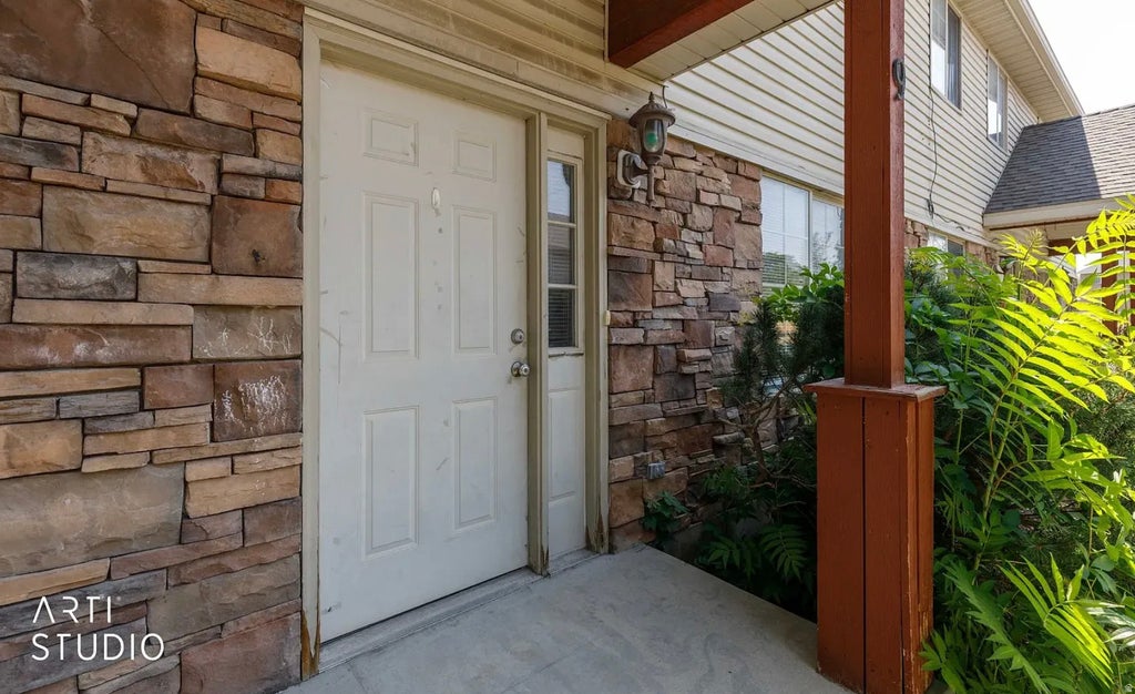 Photo of 4823 OLD POST RD, Ogden, UT 84403 (MLS # 2185418)