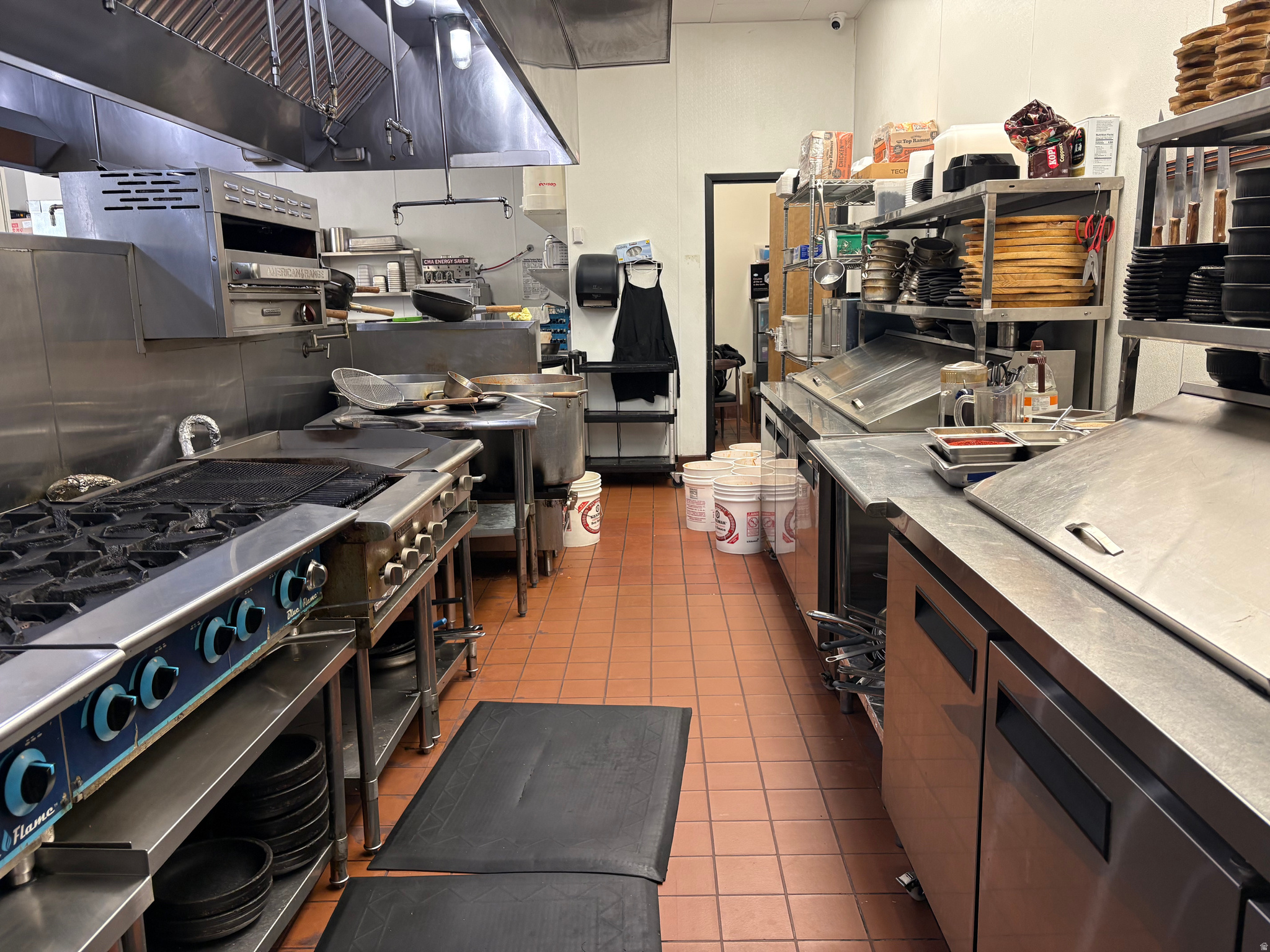 CHINATOWN CONDOMINIUM PROJECT - Commercial Sale