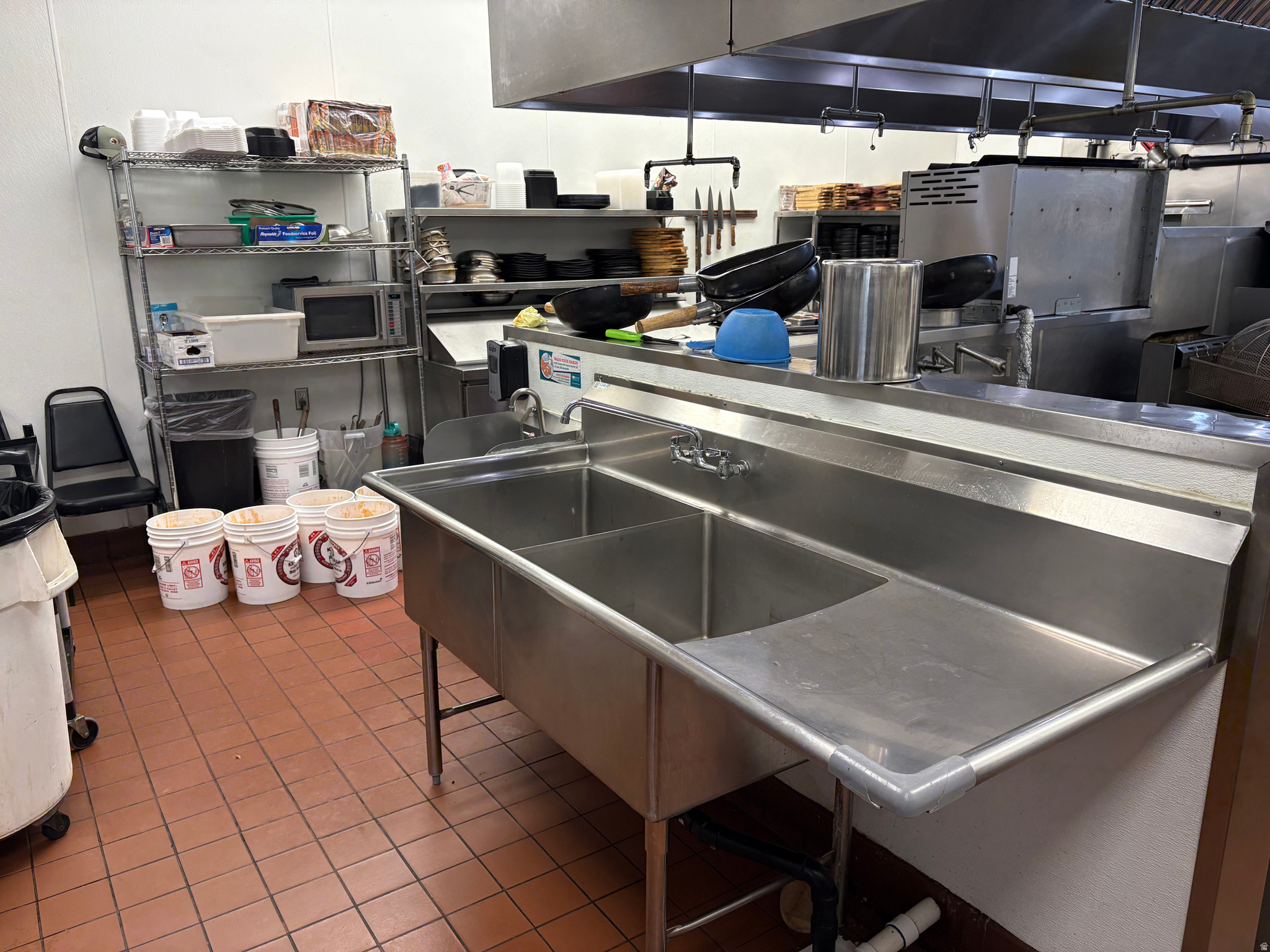 CHINATOWN CONDOMINIUM PROJECT - Commercial Sale