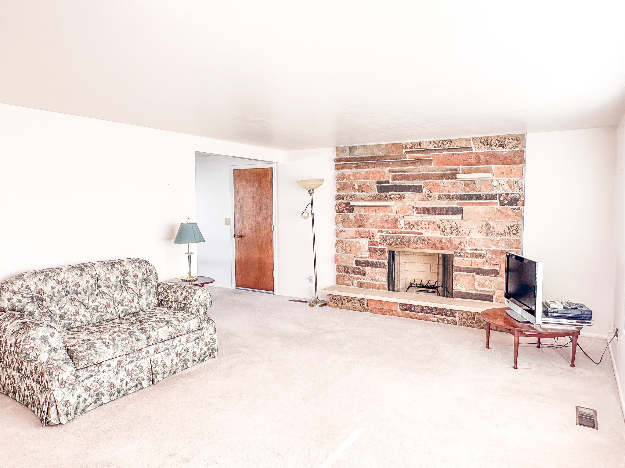 SOUTHGATE PARK - Residential