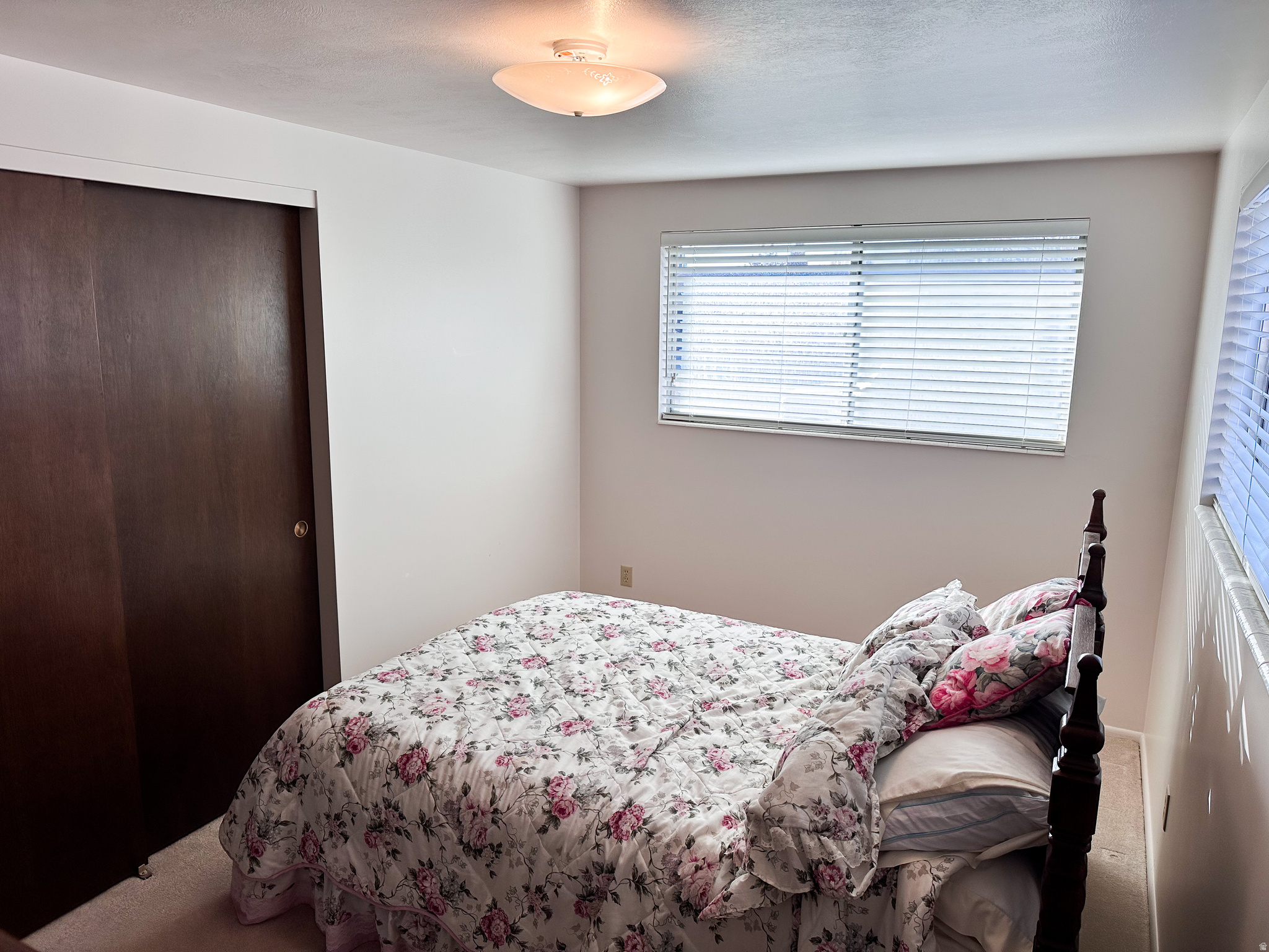 SOUTHGATE PARK - Residential