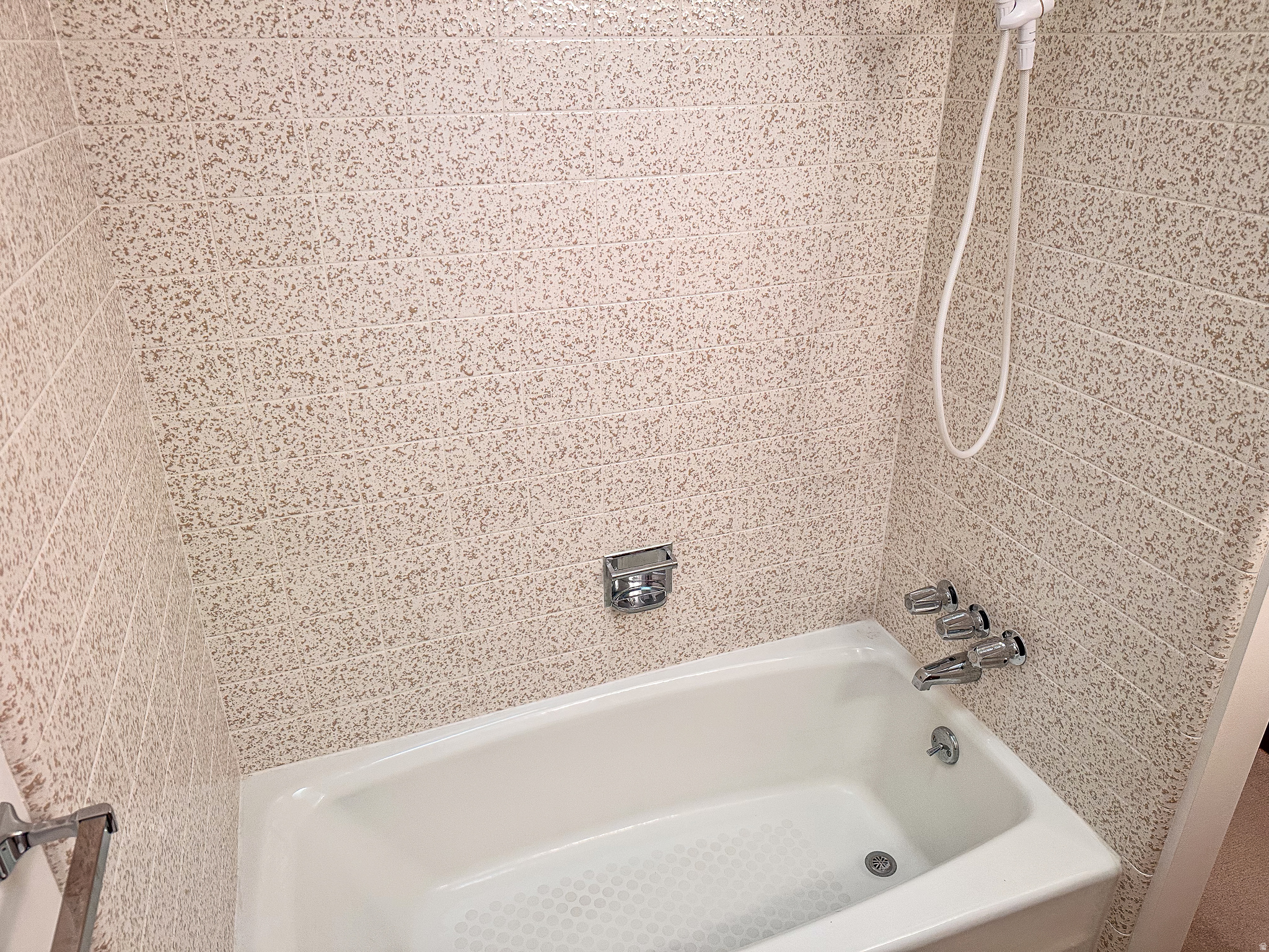 SOUTHGATE PARK - Residential