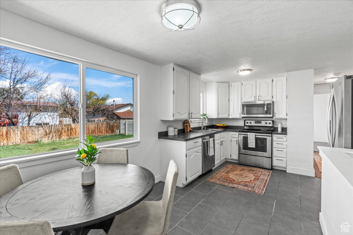 3780 W Moreland Cir, West Jordan, Utah image 7