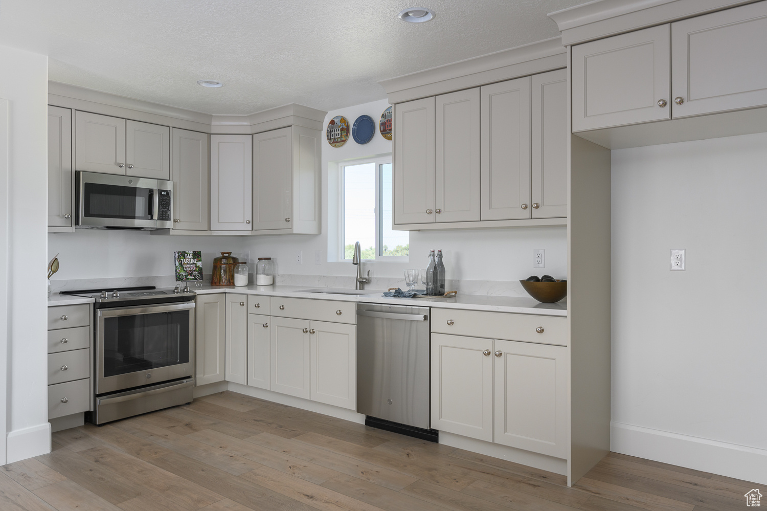 1478 W 400, West Bountiful, Utah image 45