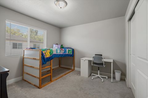 Tiny photo for 468 E LONDON WAY, Clearfield, UT 84015 (MLS # 2169007)