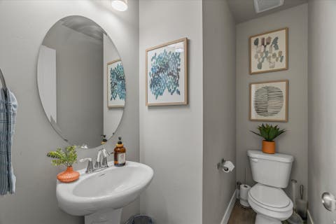 Tiny photo for 468 E LONDON WAY, Clearfield, UT 84015 (MLS # 2169007)