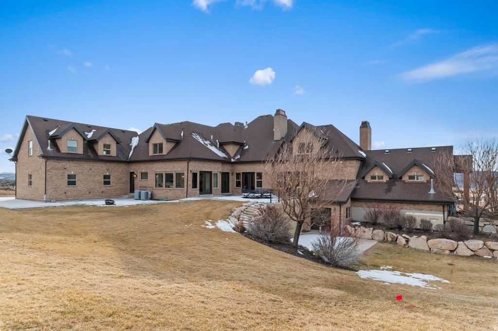 Photo of 2010 N STATE ROAD 32, Kamas, UT 84036 (MLS # 2136645)