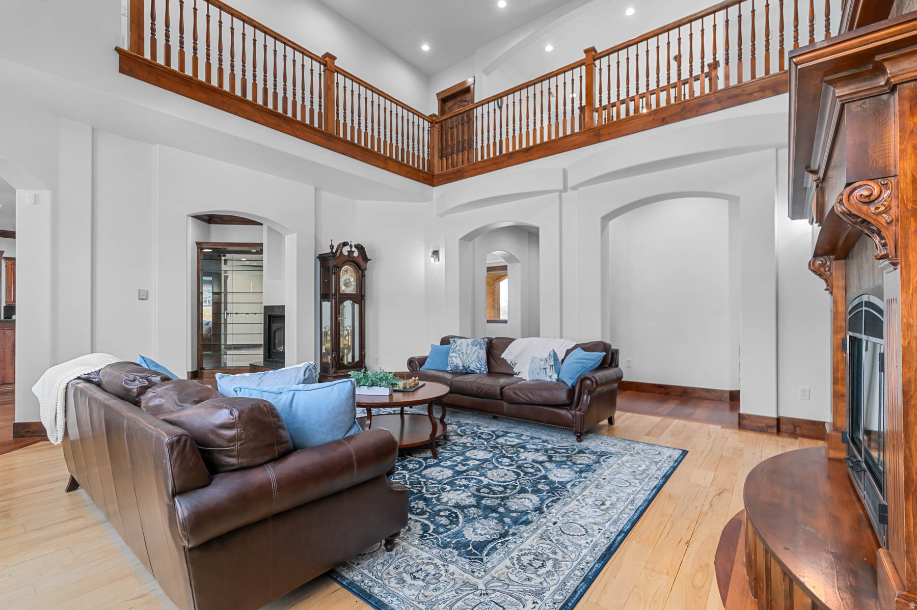 JOHN SIMMONS SUB - Residential