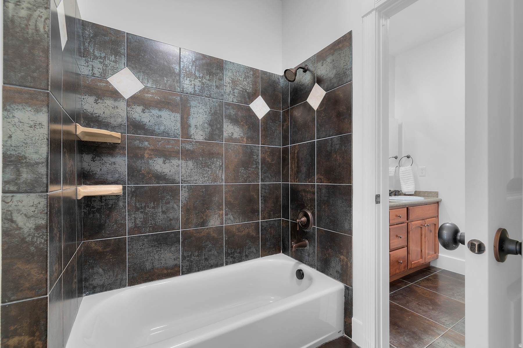 JOHN SIMMONS SUB - Residential