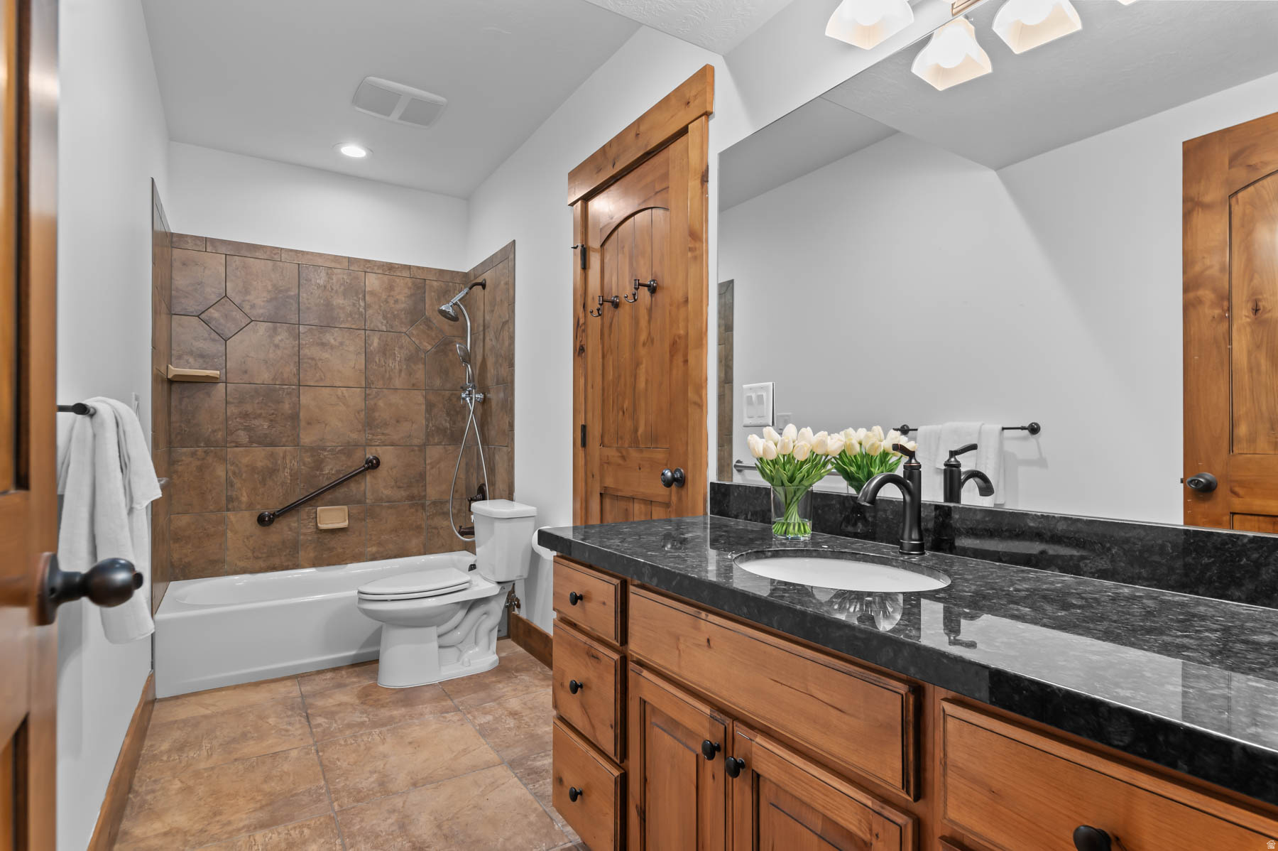 JOHN SIMMONS SUB - Residential