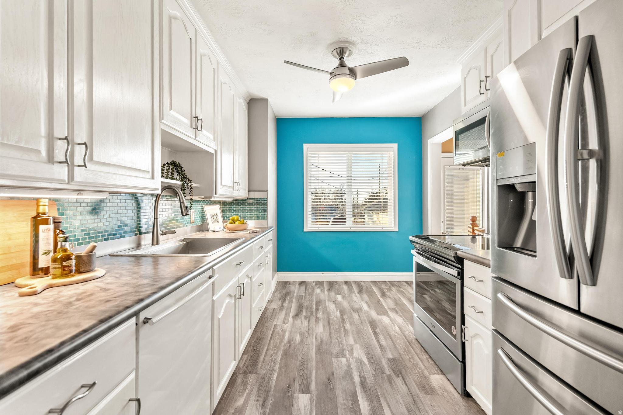 LAURELHURST - Residential