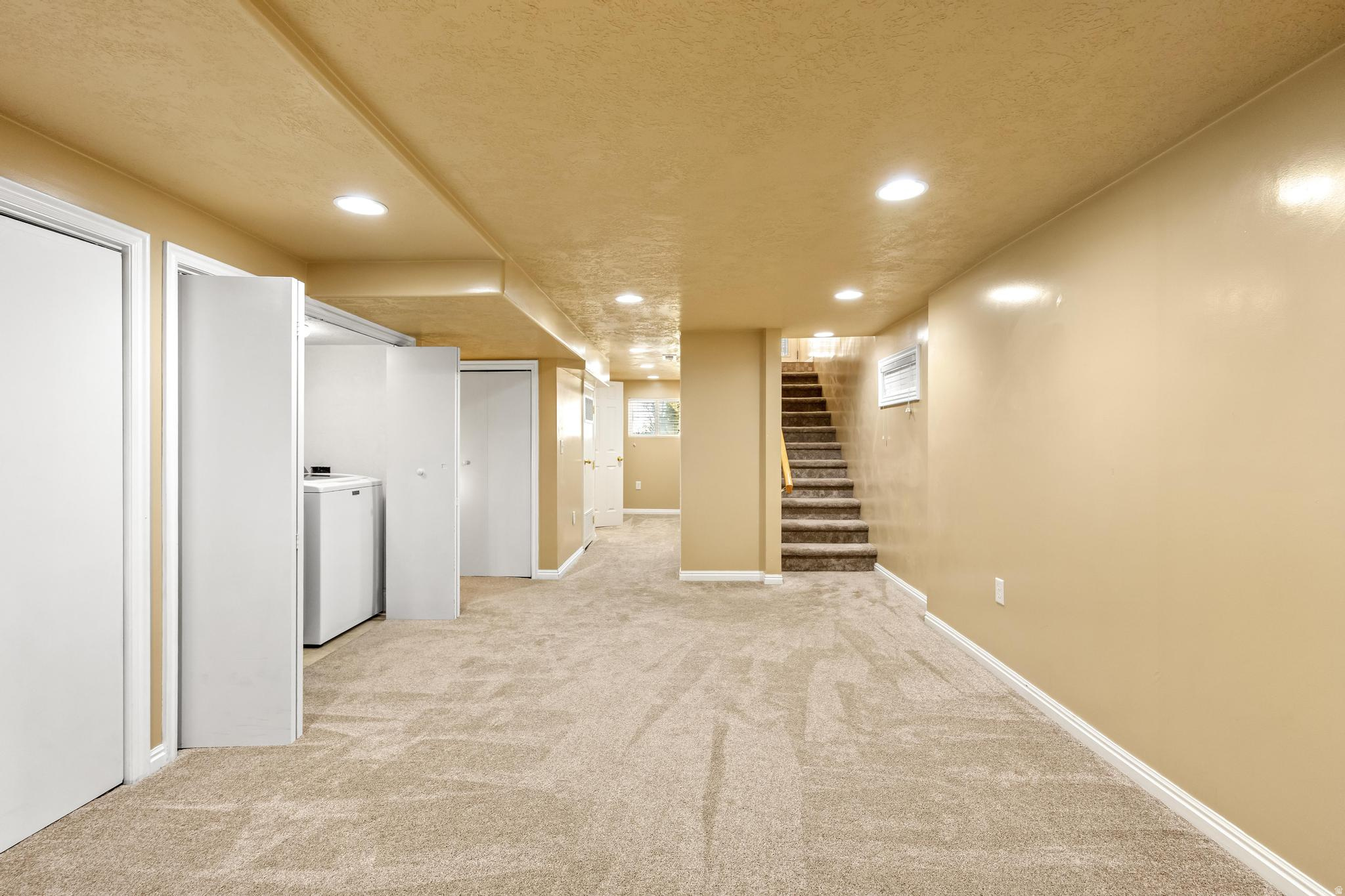 LAURELHURST - Residential