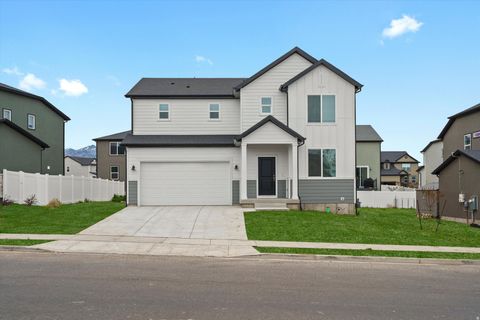 Photo of 3414 N HANNAH ST #1604, Eagle Mountain, UT 84005 (MLS # 2150033)
