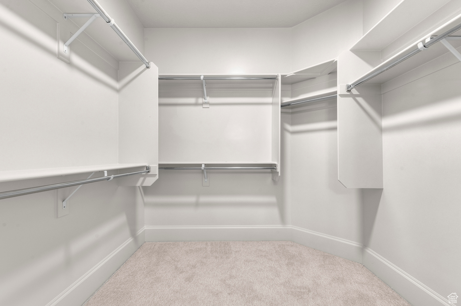 BIG WILLOW CREEK EST 329 - Residential