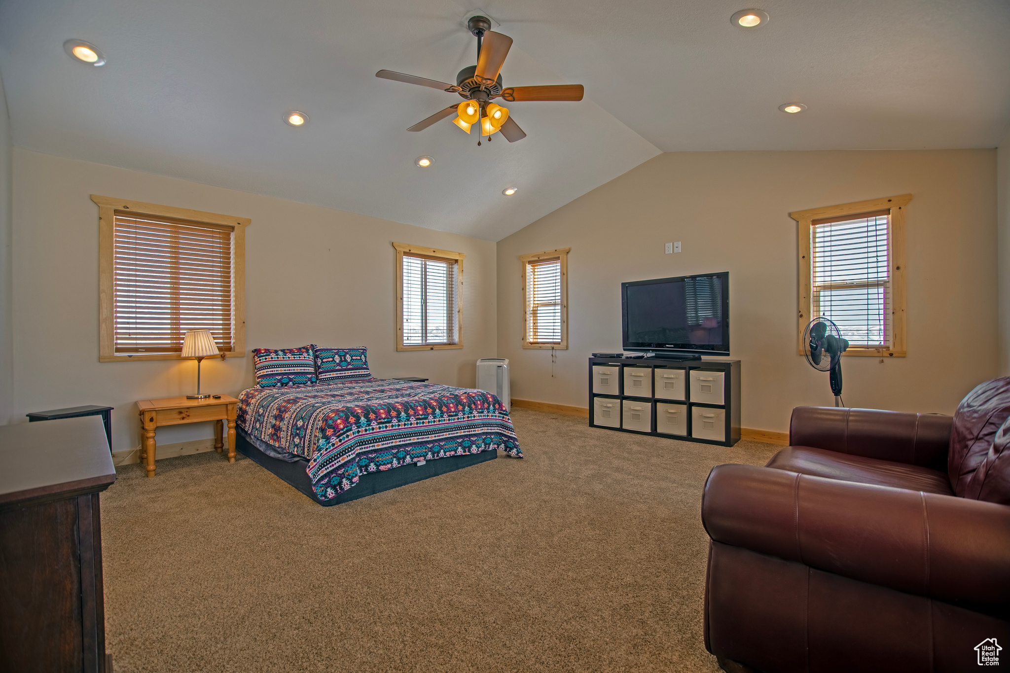 3186 S Sweetwater Pkwy, Garden City, Utah image 31